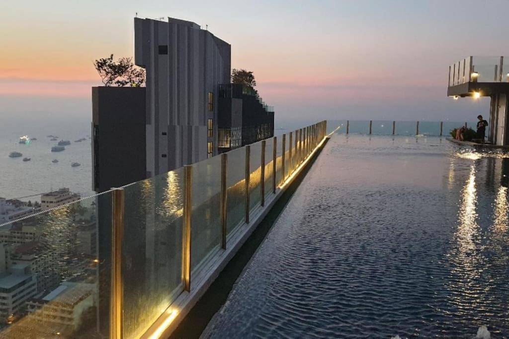 Apartment The Base Quiet King-bed With Infinity Pool & Free Netflix *