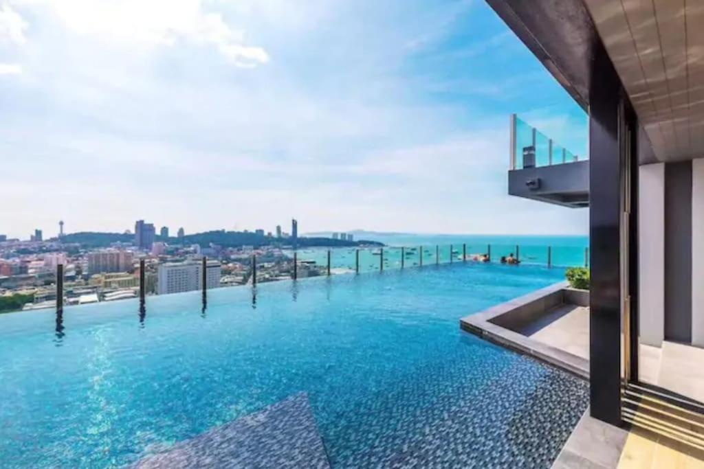 The Base Quiet King-bed With Infinity Pool & Free Netflix Apartment